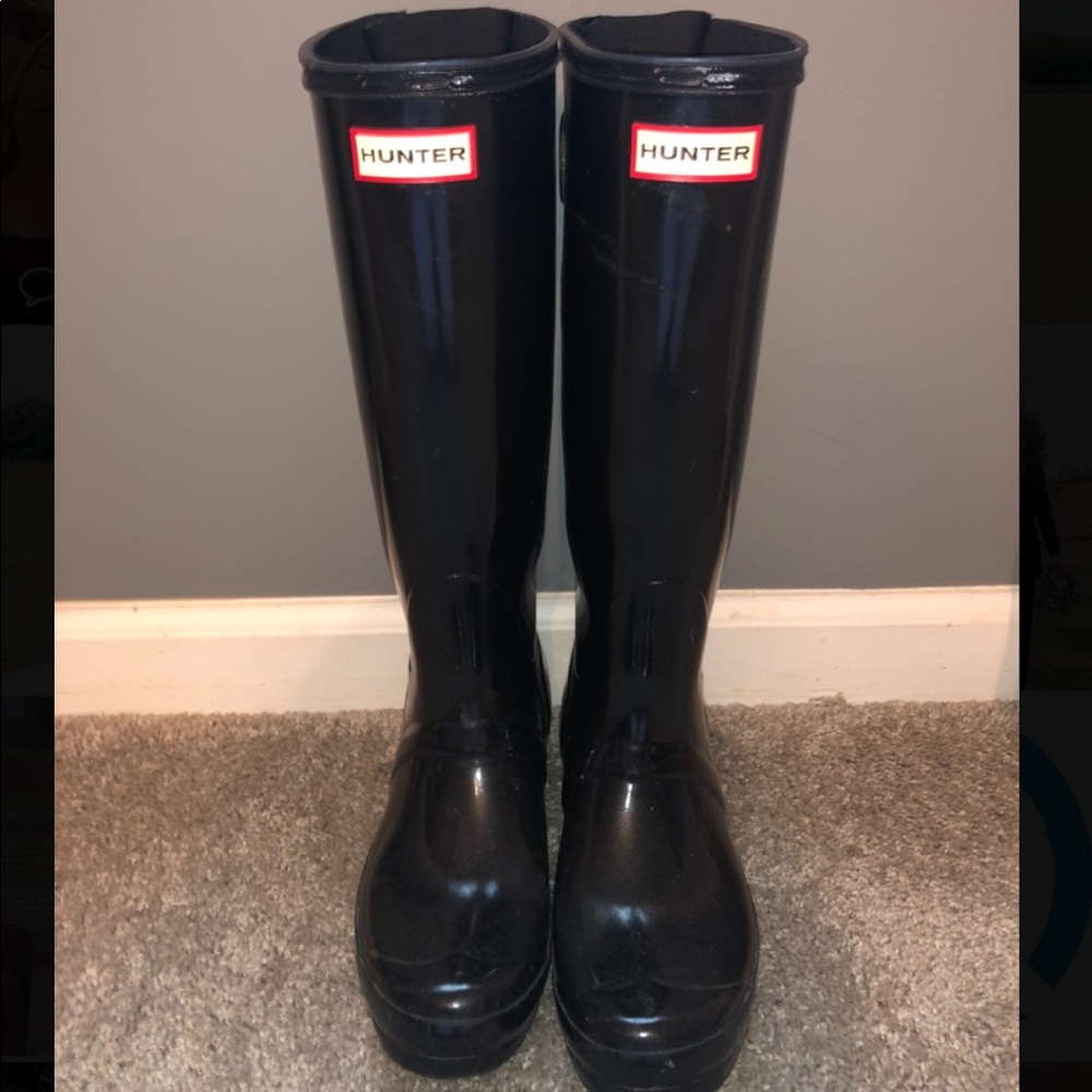 Glossy Hunter Rain Boots